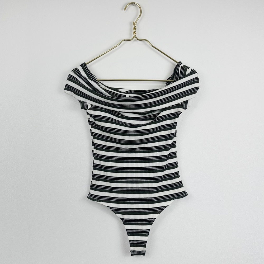 Audrey 3+1 Bodysuit Black White Striped Off Shoulder Size Large